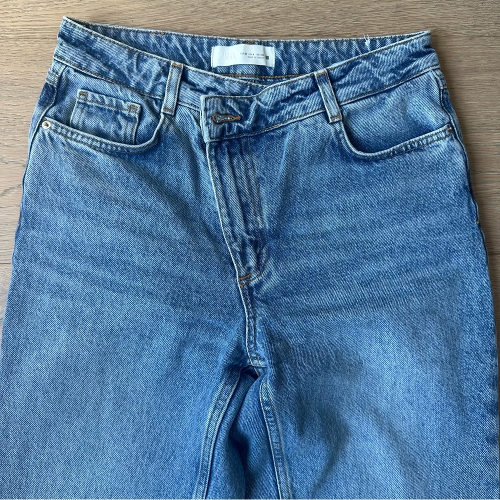Zara Straight High Rise Cross Waist Jeans Mid-Blue 26 - Picture 3 of 8